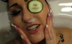 Lovely Amateur Babe Gets Her Pretty Face Blasted With Cum