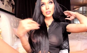 Super Sexy Ts Tikolina On Webcam 6