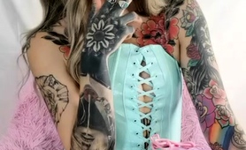 Inked Beauty In Lingerie Poses Provocatively On Webcam