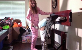non-stop-powerful-orgasms-for-restrained-lesbian-slave