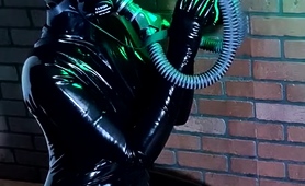 Kinky solo session with MILF freak in full body latex suit